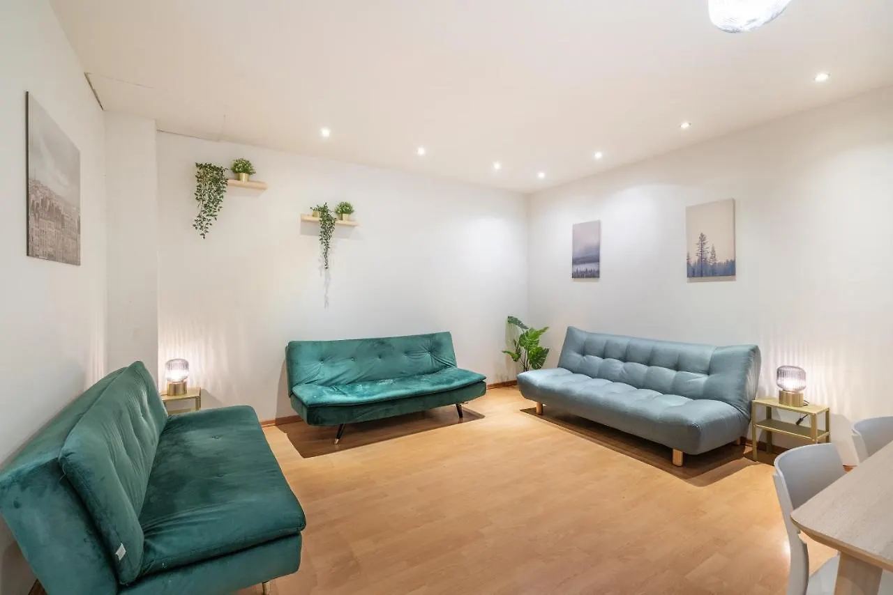 Antwerp Authentic City Center Apartments