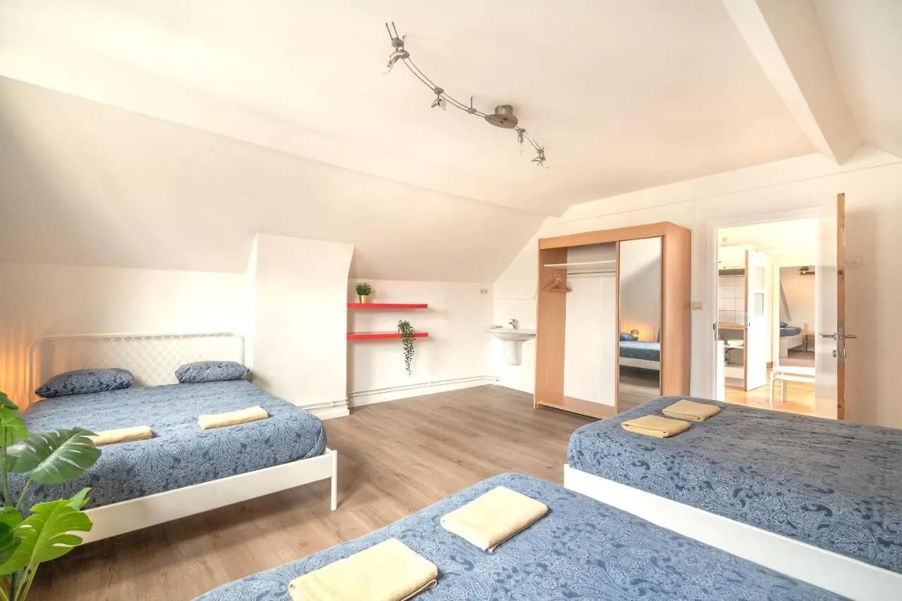 Antwerp Authentic City Center Apartments